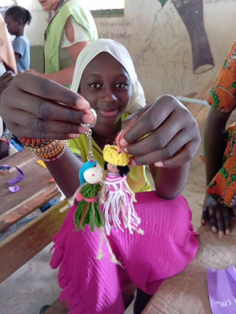 Ambiance de création - Poupées Guerrières de Lumière